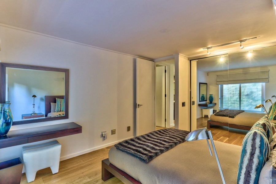 3 Bedroom Property for Sale in Clifton Western Cape